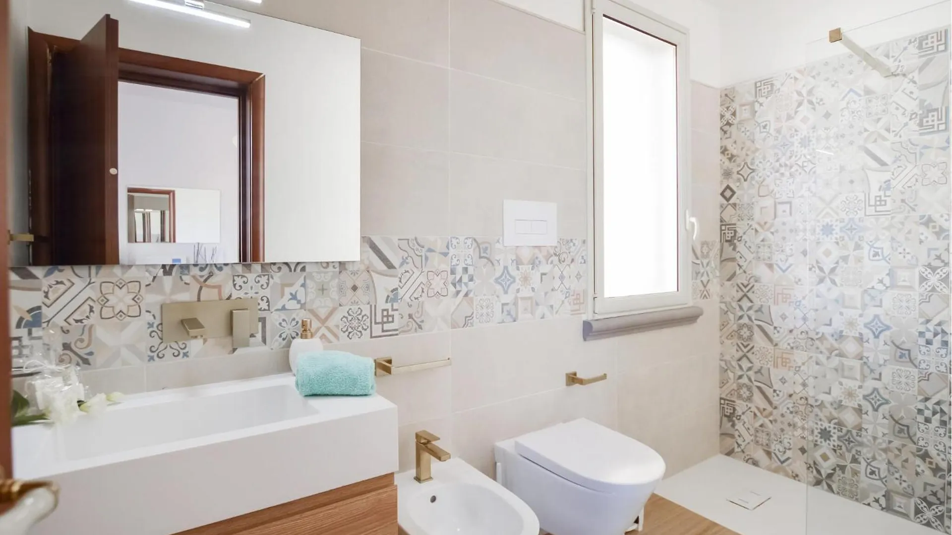 2 Bedroom Amazing Home In Triscina Holiday home